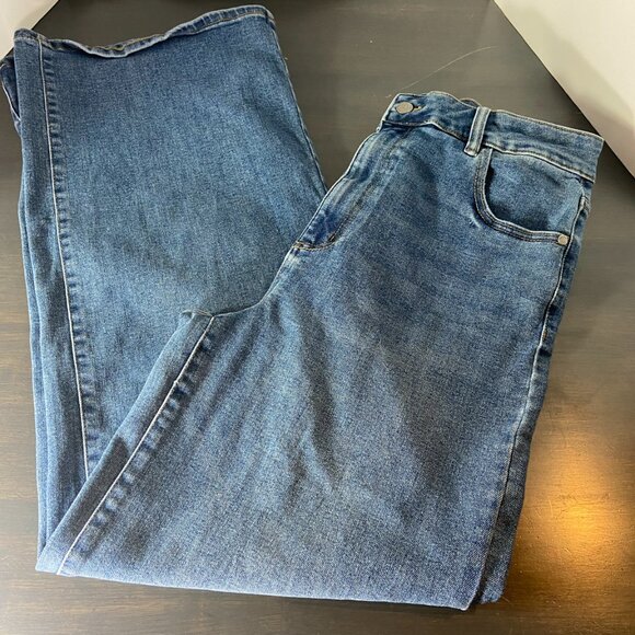 Well Worn Wide Leg Jeans Women’s 10 High Rise Blue Denim NWT - Picture 9 of 10
